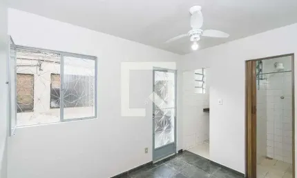 Kitnet / Stúdio para Aluguel - Irajá, 1 Quarto,  11 m² - Rio de Janeiro