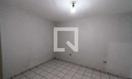 Casa para Aluguel - Sapopemba, 1 Quarto,  35 m² - São Paulo