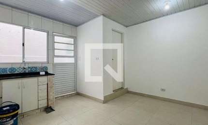 Kitnet / Stúdio para Aluguel - Jardim Presidente Dutra, 1 Quarto,  40 m² - Guarulhos