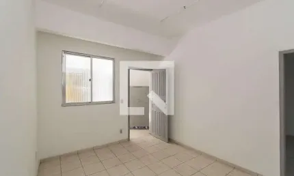 Casa para Aluguel - Jardim America, 1 Quarto,  40 m² - Rio de Janeiro