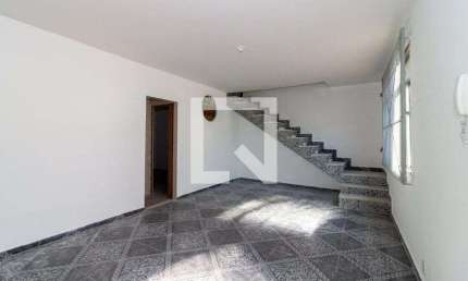 Casa para Aluguel - Madureira, 3 Quartos,  122 m² - Rio de Janeiro