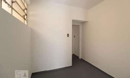 Casa para Aluguel - Centro, 1 Quarto,  40 m² - Santo André