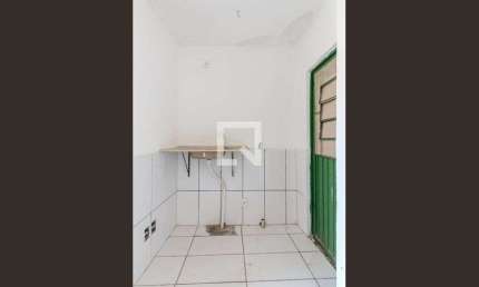 Casa para Aluguel - Nonoai, 1 Quarto,  35 m² - Porto Alegre