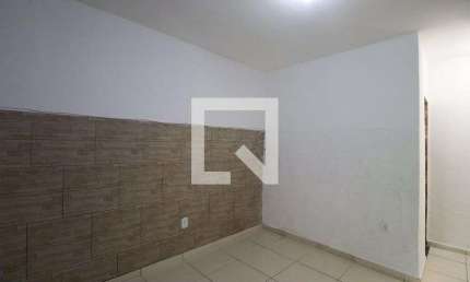 Casa para Aluguel - Oswaldo Cruz, 2 Quartos,  100 m² - Rio de Janeiro