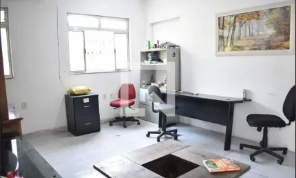Casa para Aluguel - Campo Grande, 2 Quartos,  2500 m² - Rio de Janeiro