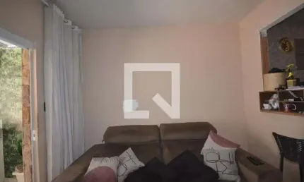 Casa para Aluguel - Campo Grande, 2 Quartos,  80 m² - Rio de Janeiro