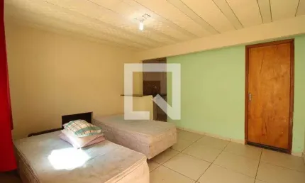 Casa para Aluguel - Jacarepaguá, 1 Quarto,  48 m² - Rio de Janeiro