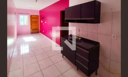 Casa para Aluguel - Ponta Grossa, 1 Quarto,  48 m² - Porto Alegre