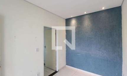 Casa para Aluguel - Jardim dos Comerciários, 1 Quarto,  50 m² - Belo Horizonte