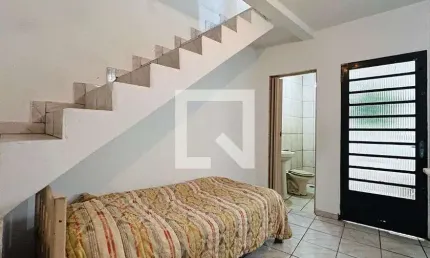 Casa para Aluguel - Picanço, 2 Quartos,  90 m² - Guarulhos