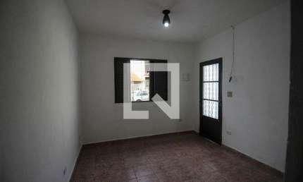 Casa para Aluguel - Parque das Laranjeiras, 1 Quarto,  125 m² - Sorocaba