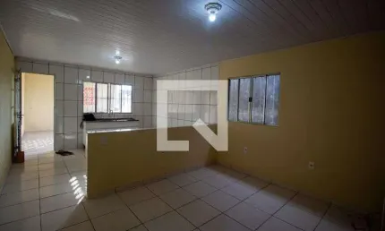 Casa para Aluguel - Itaim Paulista, 2 Quartos,  70 m² - São Paulo