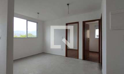 Apartamento para Aluguel - Taquara, 2 Quartos,  58 m² - Rio de Janeiro