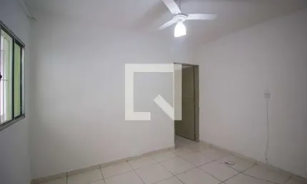 Casa para Aluguel - Itaquera, 1 Quarto,  57 m² - São Paulo