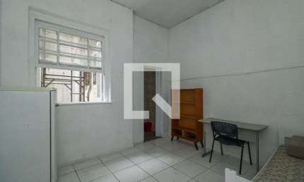 Kitnet / Stúdio para alugar na Rua Álvaro Chaves, Floresta, Porto Alegre por R$ 810