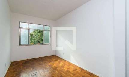 Apartamento para Aluguel - Ramos, 2 Quartos,  60 m² - Rio de Janeiro