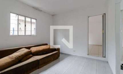 Casa para Aluguel - Vila Liviero, 2 Quartos,  70 m² - São Paulo