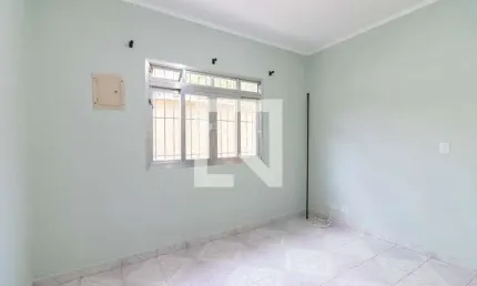 Casa para Aluguel - Vila Santista, 1 Quarto,  60 m² - São Paulo