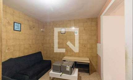 Casa para Aluguel - Boqueirão, 1 Quarto,  50 m² - Curitiba