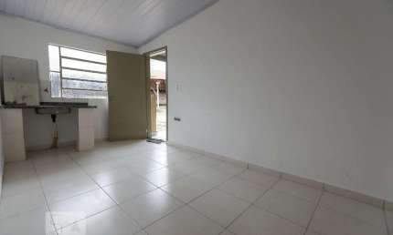 Casa para Aluguel - Vila Santa Clara, 1 Quarto,  35 m² - São Paulo
