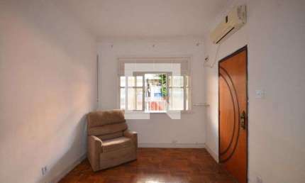 Casa para Aluguel - Bento Ribeiro, 2 Quartos,  100 m² - Rio de Janeiro