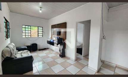 Casa para Aluguel - Bom Retiro, 1 Quarto,  30 m² - Santos