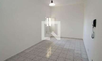 Kitnet / Stúdio para Aluguel - Santa Teresa, 1 Quarto,  18 m² - Rio de Janeiro