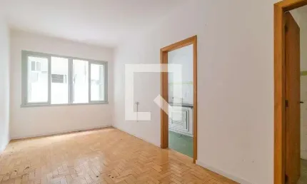 Kitnet / Stúdio para Aluguel - Centro Histórico, 1 Quarto,  35 m² - Porto Alegre