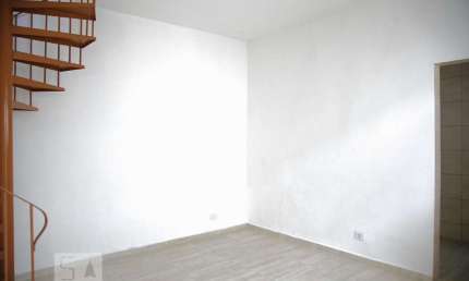 Casa para Aluguel - Vila Alpina, 2 Quartos,  150 m² - São Paulo