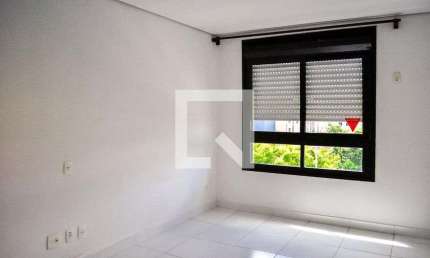 Kitnet / Stúdio para Aluguel - Centro Histórico, 1 Quarto,  30 m² - Porto Alegre
