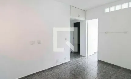 Apartamento para Aluguel - Vila Serralheiro, 3 Quartos,  68 m² - São Paulo