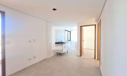 Apartamento para Aluguel - Vila Alpina, 2 Quartos,  32 m² - São Paulo