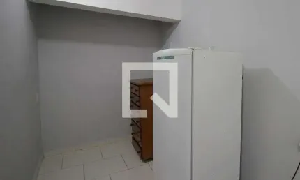Kitnet / Stúdio para Aluguel - Santa Efigênia, 1 Quarto,  20 m² - Belo Horizonte