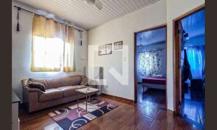 Casa para Aluguel - Jardim Marisa, 2 Quartos,  75 m² - São Paulo