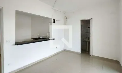 Casa para Aluguel - Boqueirão, 1 Quarto,  100 m² - Praia Grande