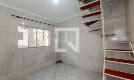 Casa para Aluguel - Vila Izabel, 2 Quartos,  80 m² - Guarulhos