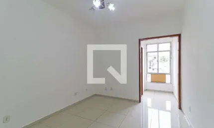 Apartamento para Aluguel - Quintino Bocaiúva, 2 Quartos,  70 m² - Rio de Janeiro