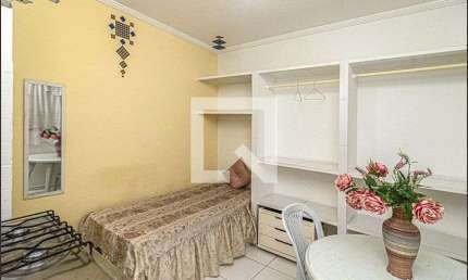 Kitnet / Stúdio para Aluguel - Aclimação, 1 Quarto,  20 m² - São Paulo