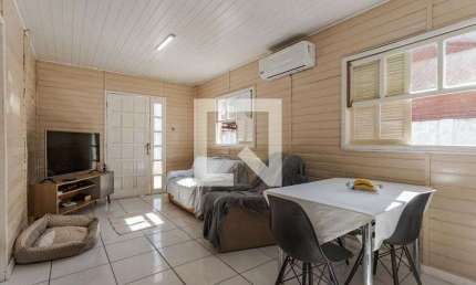 Casa para Aluguel - Sarandi, 4 Quartos,  99 m² - Porto Alegre