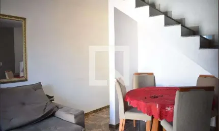 Casa para Aluguel - Campo Grande, 2 Quartos,  76 m² - Rio de Janeiro
