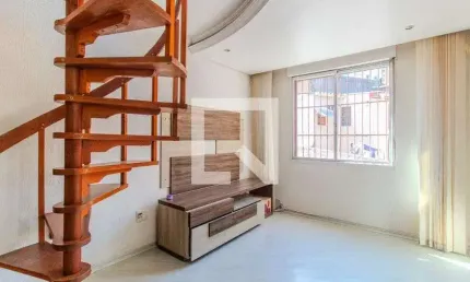 Cobertura para Aluguel - Santa Tereza , 1 Quarto,  84 m² - Porto Alegre