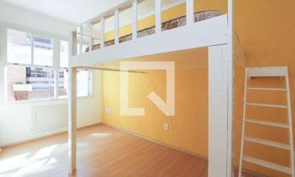 Kitnet / Stúdio para Aluguel - Independência, 1 Quarto,  27 m² - Porto Alegre