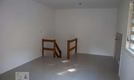 Casa para Aluguel - Tristeza, 1 Quarto,  56 m² - Porto Alegre