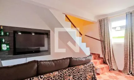 Casa para Aluguel - Jaraguá, 3 Quartos,  125 m² - São Paulo