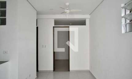 Casa para Aluguel - Chácara Inglesa, 2 Quartos,  42 m² - São Paulo