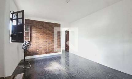 Casa para Aluguel - Jd. das Margaridas, 2 Quartos,  150 m² - Salvador