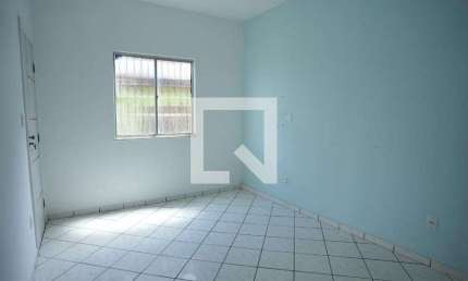 Casa para Aluguel - Sao Cristovao, 2 Quartos,  200 m² - Salvador