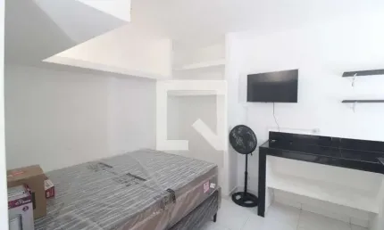 Kitnet / Stúdio para Aluguel - Jardim Marajoara , 1 Quarto,  13 m² - São Paulo