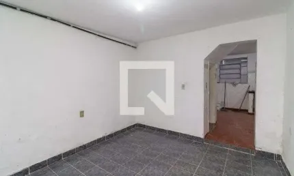 Casa para Aluguel - Vila Ré, 2 Quartos,  100 m² - São Paulo