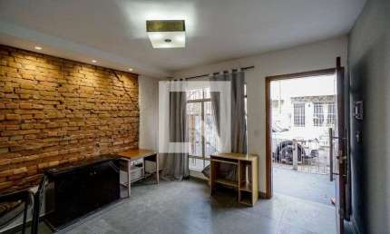 Casa para Aluguel - Tatuapé, 2 Quartos,  90 m² - São Paulo